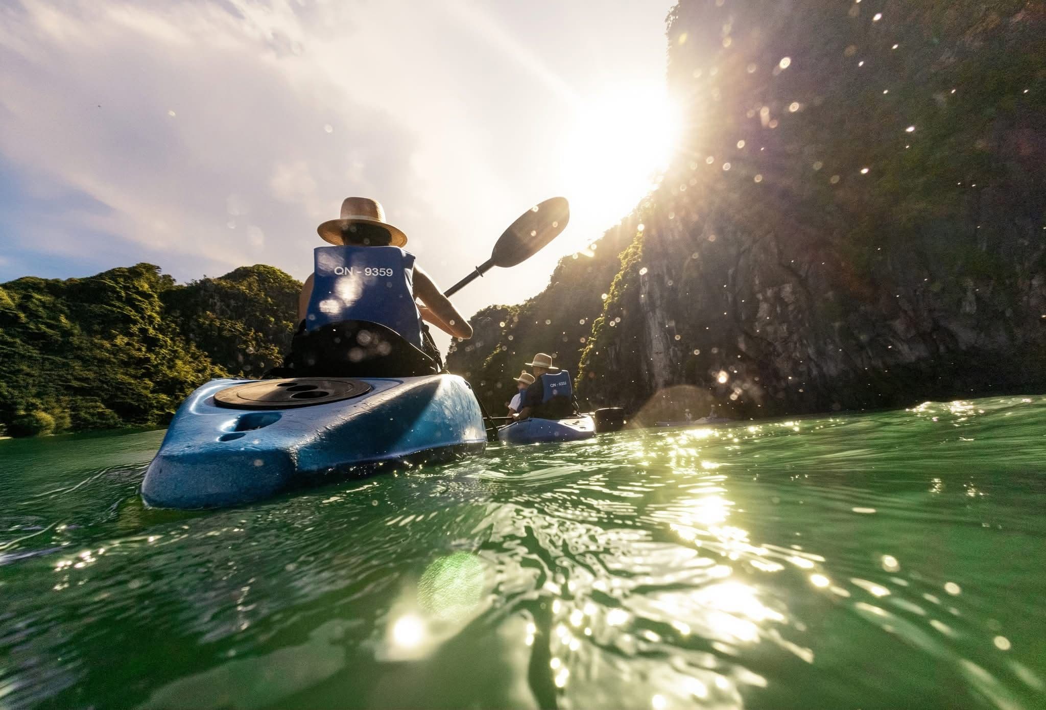 DAY 6: NINH BINH – HA LONG BAY OVERNIGHT CRUISE (Meal: B/L/D)