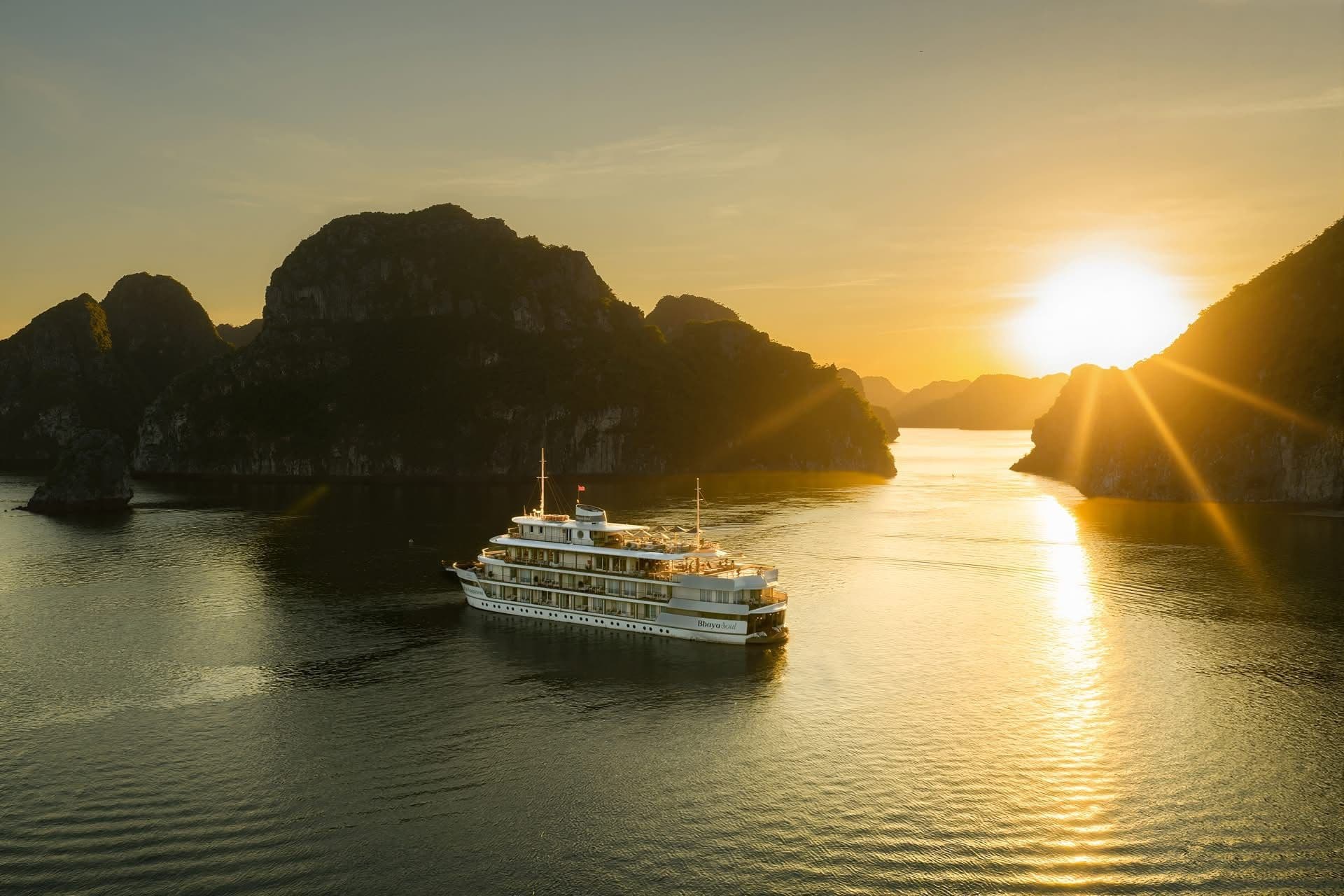 DAY 7: HA LONG BAY – HANOI – DEPARTURE (Meal: B)