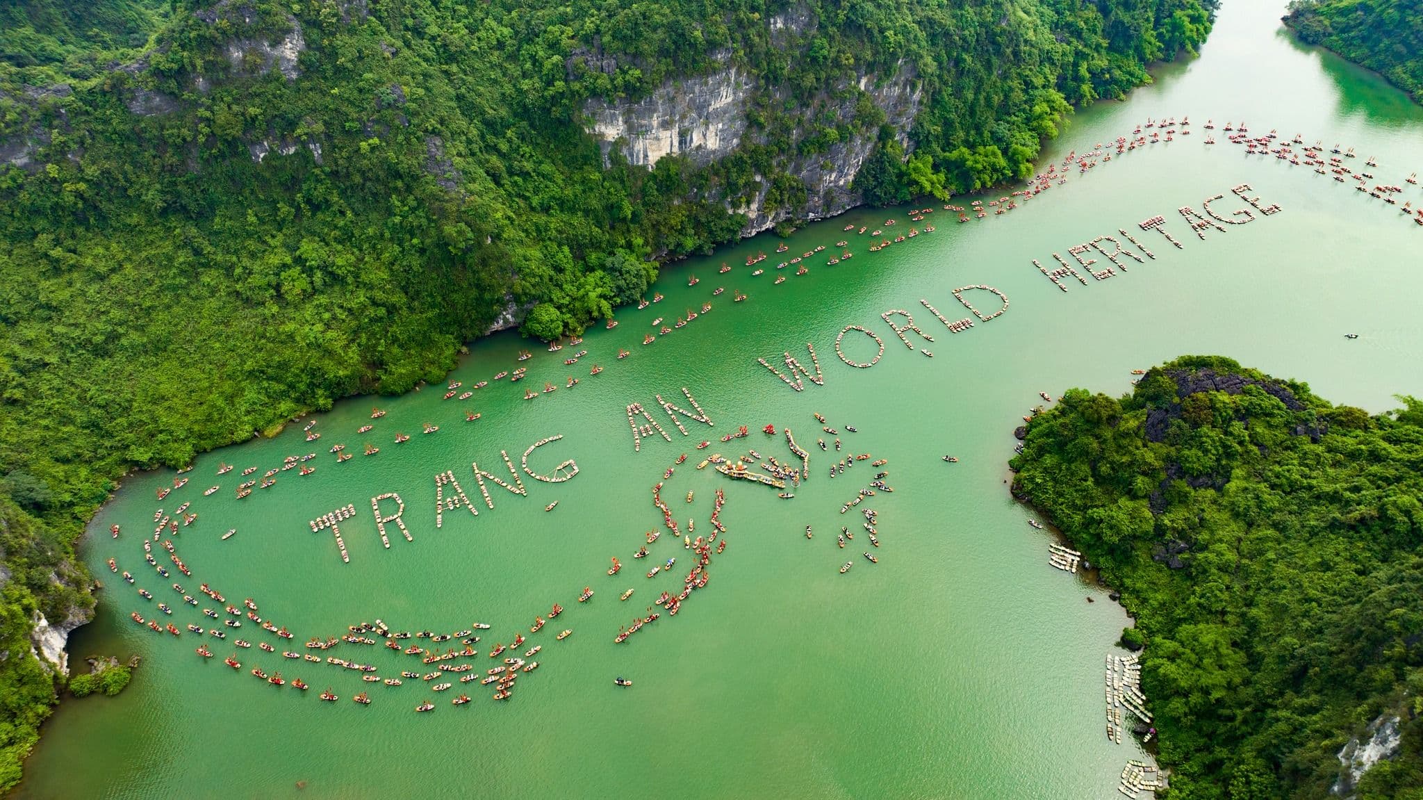 DAY 2: HA LONG BAY OR NINH BINH TOUR (MEALS: B/L)