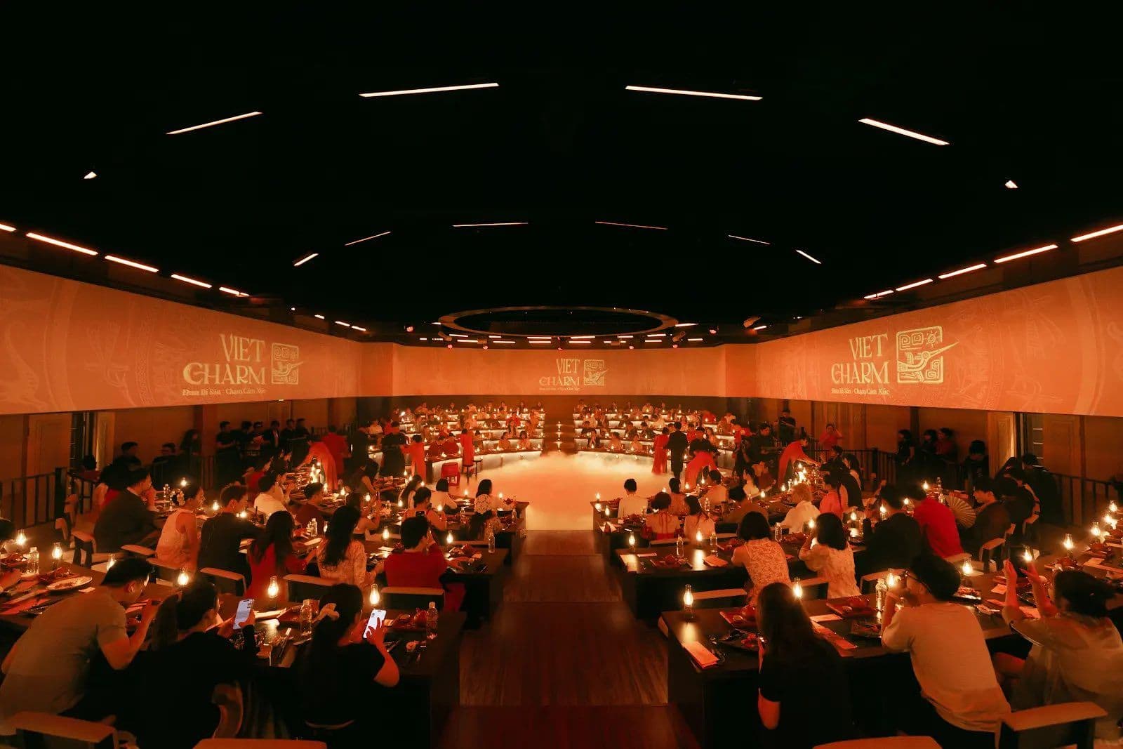 VIET CHARM SHOW – A JOURNEY INTO THE ESSENCE OF VIETNAM